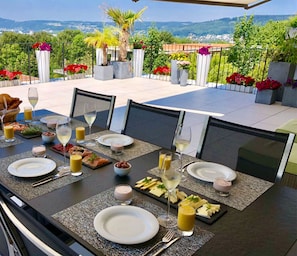 Breakfast meal - perfect lifestyle Design Boutique & Private SPA (Gebenstorf)