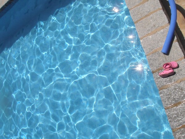 Outdoor pool, sun loungers - La Casa Rural Cortijo del Zoco Bajo (Pozoblanco)