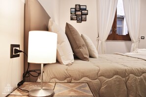 Double Room, 1 Queen Bed