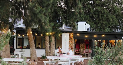 Duikersdrift Winelands Country Escape