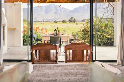 Duikersdrift Winelands Country Escape