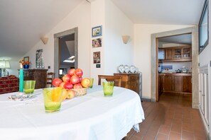 Panoramic Penthouse, 1 Double Bed, Non Smoking, Hill View | Living area | LCD TV - Casa Torrini (Fiesole)