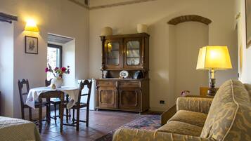 Suite, 2 Queen Beds, Non Smoking