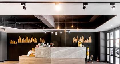 Hotel Brown - Zhongzheng