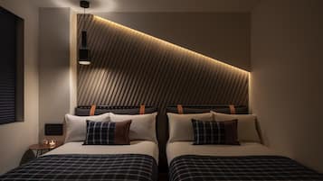 Standard Twin Room, Non Smoking | Down comforters, in-room safe, individually decorated, free WiFi