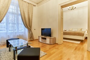 Appartement Royal | Coin séjour | Télévision