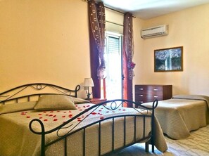In-room safe, desk, blackout curtains, free WiFi - Park Hotel Paradiso (Piazza Armerina)