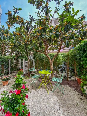 Appartement, uitzicht op tuin (2) | Uitzicht op de tuin