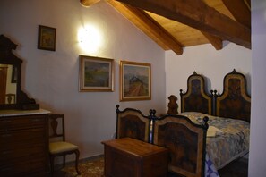 Double Room, 1 Double Bed (800) | Individually decorated, individually furnished, soundproofing, free WiFi