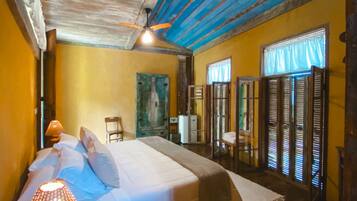 Suite Deluxe | Frigobar, cofres nos quartos, Wi-Fi de cortesia, roupa de cama