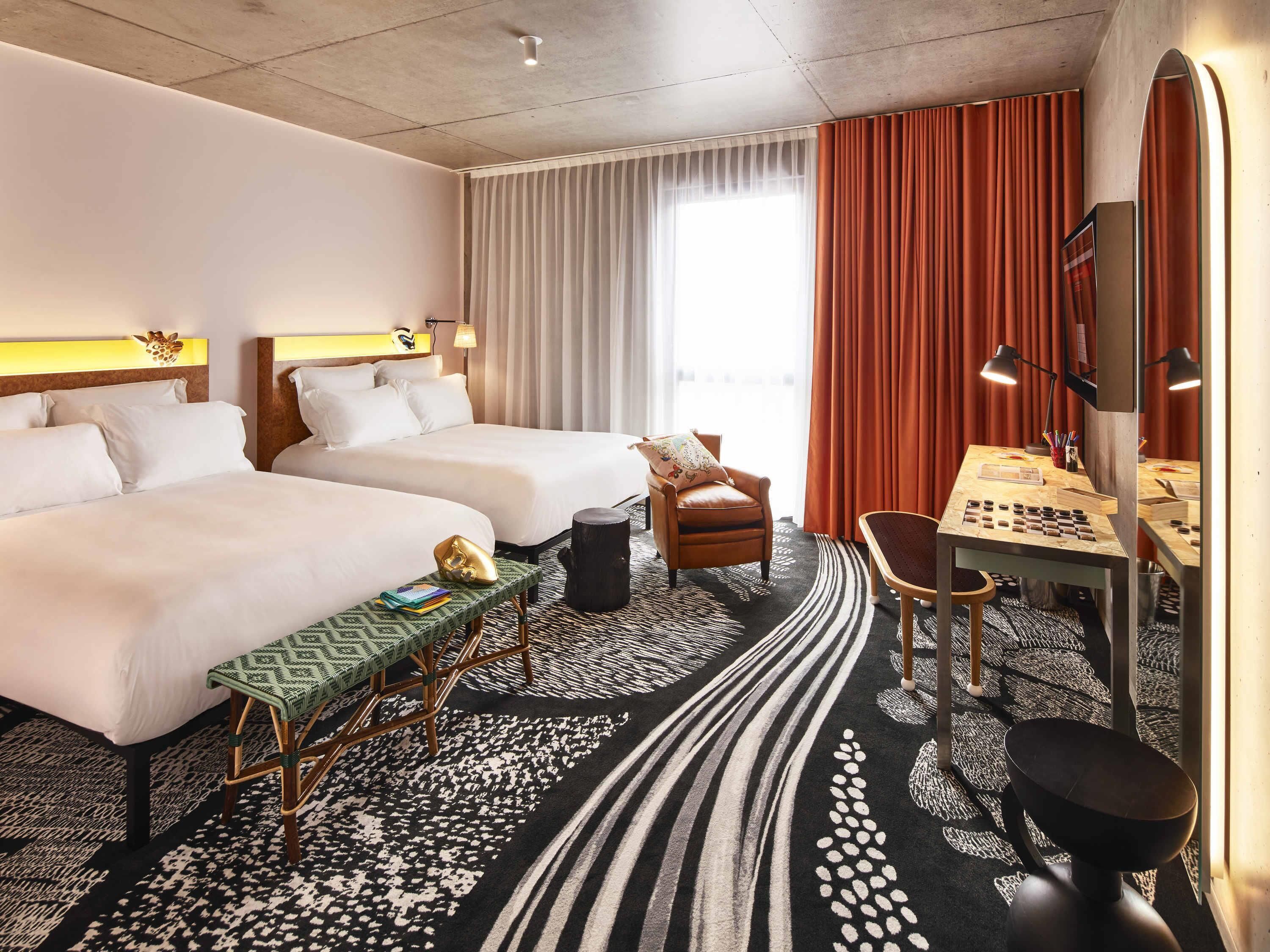 Room, 2 Twin Beds | Premium bedding, in-room safe, desk, soundproofing