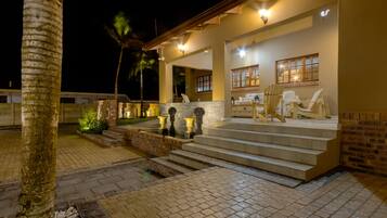 48-inch flat-screen TV with satellite channels, TV