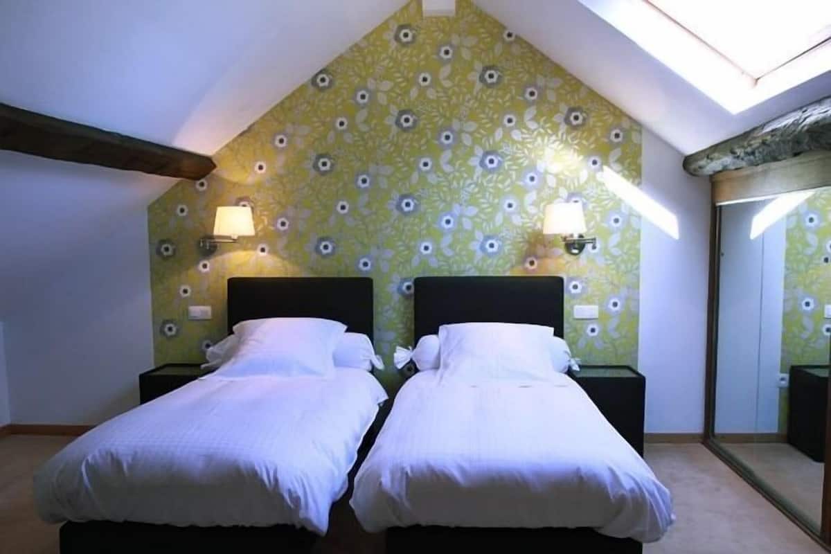 Quadruple Room, Ensuite