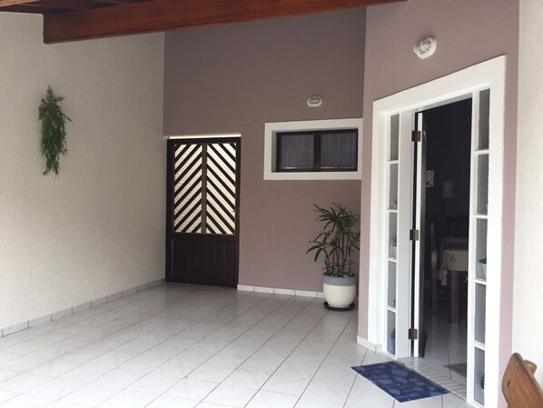 Interior - Dorms 3 + Suite + Social + Pool + Banh Churrasc + 50 Metres from the beach (Peruíbe)