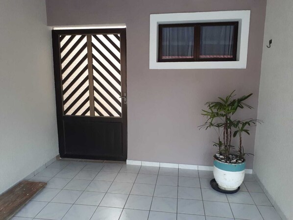 Interior - Dorms 3 + Suite + Social + Pool + Banh Churrasc + 50 Metres from the beach (Peruíbe)