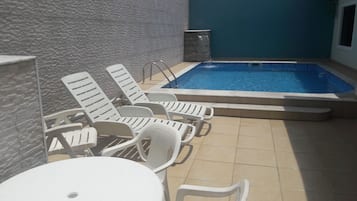 Piscina externa