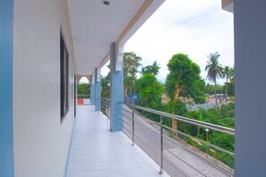 Unclassified image, 2 of 31, button - OYO 781 Junie Pension House (Moalboal)