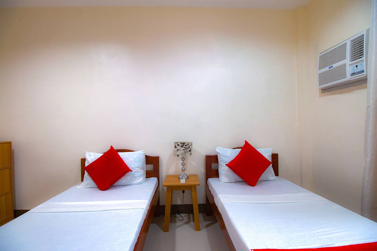 Habitación estándar con 2 camas individuales | Wifi gratis