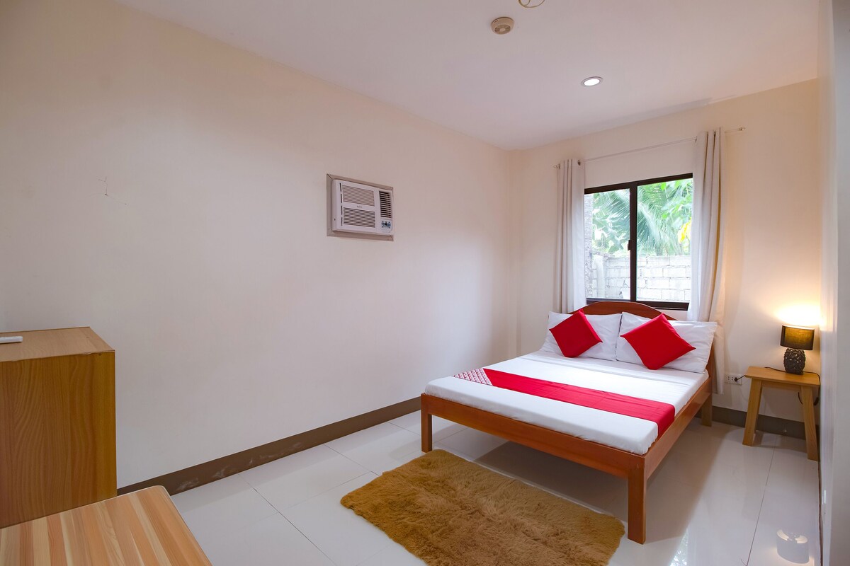 Standard Double Room | Free WiFi