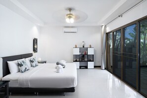 3 Schlafzimmer, Zimmersafe, Bügeleisen/Bügelbrett, WLAN