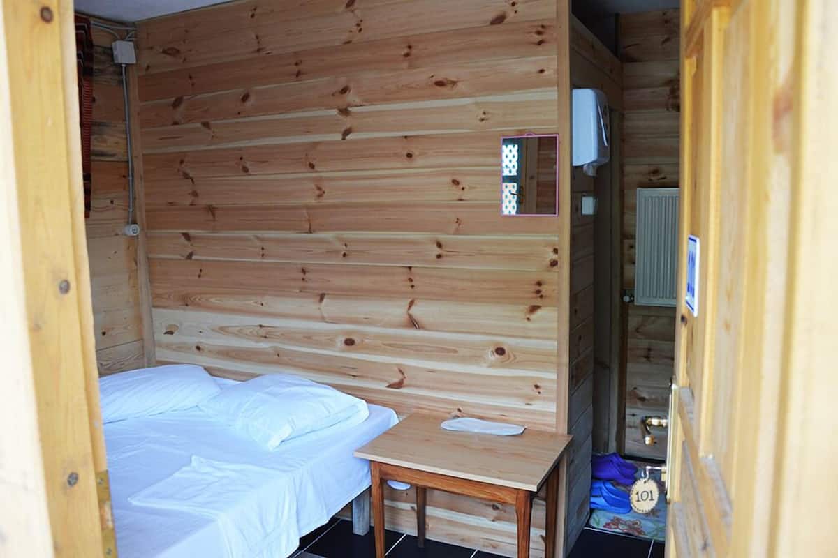 Standard Double Room | Free WiFi