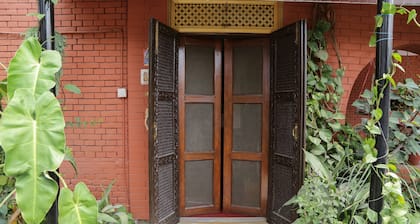 Meena House With Private Balcony