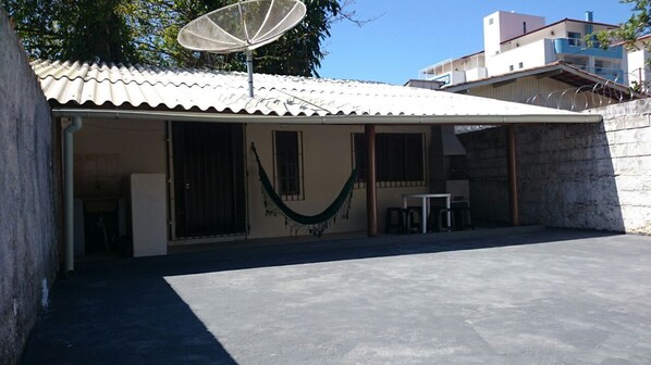 Exterior - Cozy house in the cove (Ubatuba)