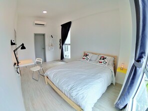 2 chambres, coffres-forts dans les chambres, bureau, Wi-Fi