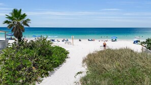 Am Strand, Strandtücher