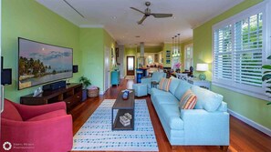 Smart TV, DVD player - **JASMINE JEWEL @ THE ANNEX** Lush Private Home & Pool + LAST KEY SERVICES… (Key West)