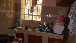 Microwave, blender, coffee grinder - Green Span is centrally located and easily accessible (Nairobi)