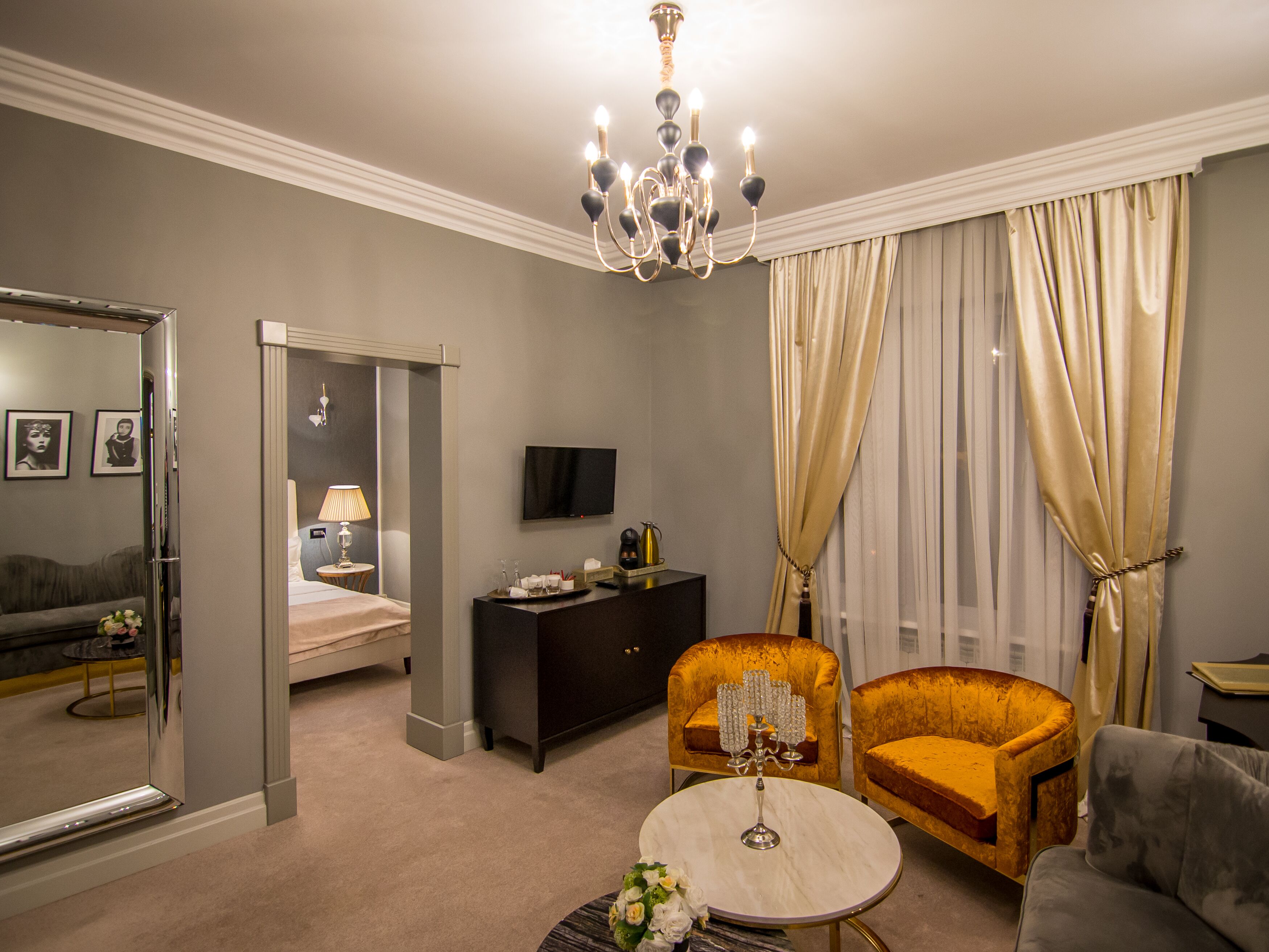executive suite | 2 bedrooms, minibar, in-room safe, individually decorated