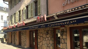 Front of property - Auberge du Lyonnais (Annecy)