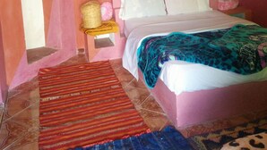 تجهيزات عازلة للصوت