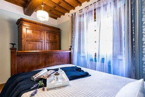 3 bedrooms, in-room safe, iron/ironing board, WiFi - Comfortable apartment in rustic (Torcigliano)