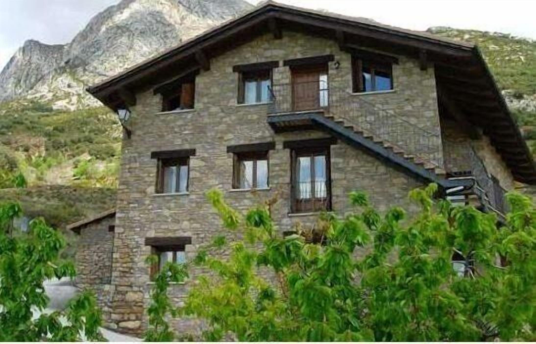 Casa Marquet for 6 people