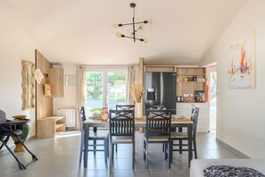 Dining - 5* beach house with Spa, Noirmoutier (La Guérinière)