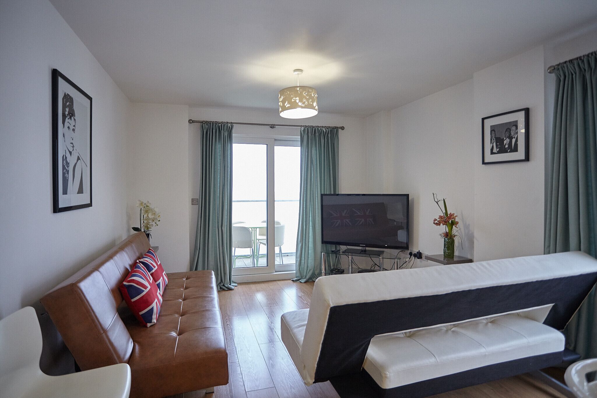 Family three bedroom apartment O2, Excel R0131