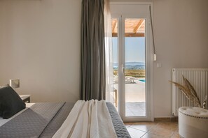 3 bedrooms, iron/ironing board, free WiFi, bed sheets - Villa Voltera Lixouri Kefalonia (Argostoli Kefalonia)