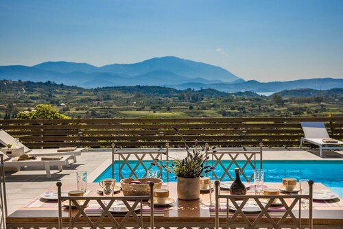 Villa Voltera Lixouri Kefalonia