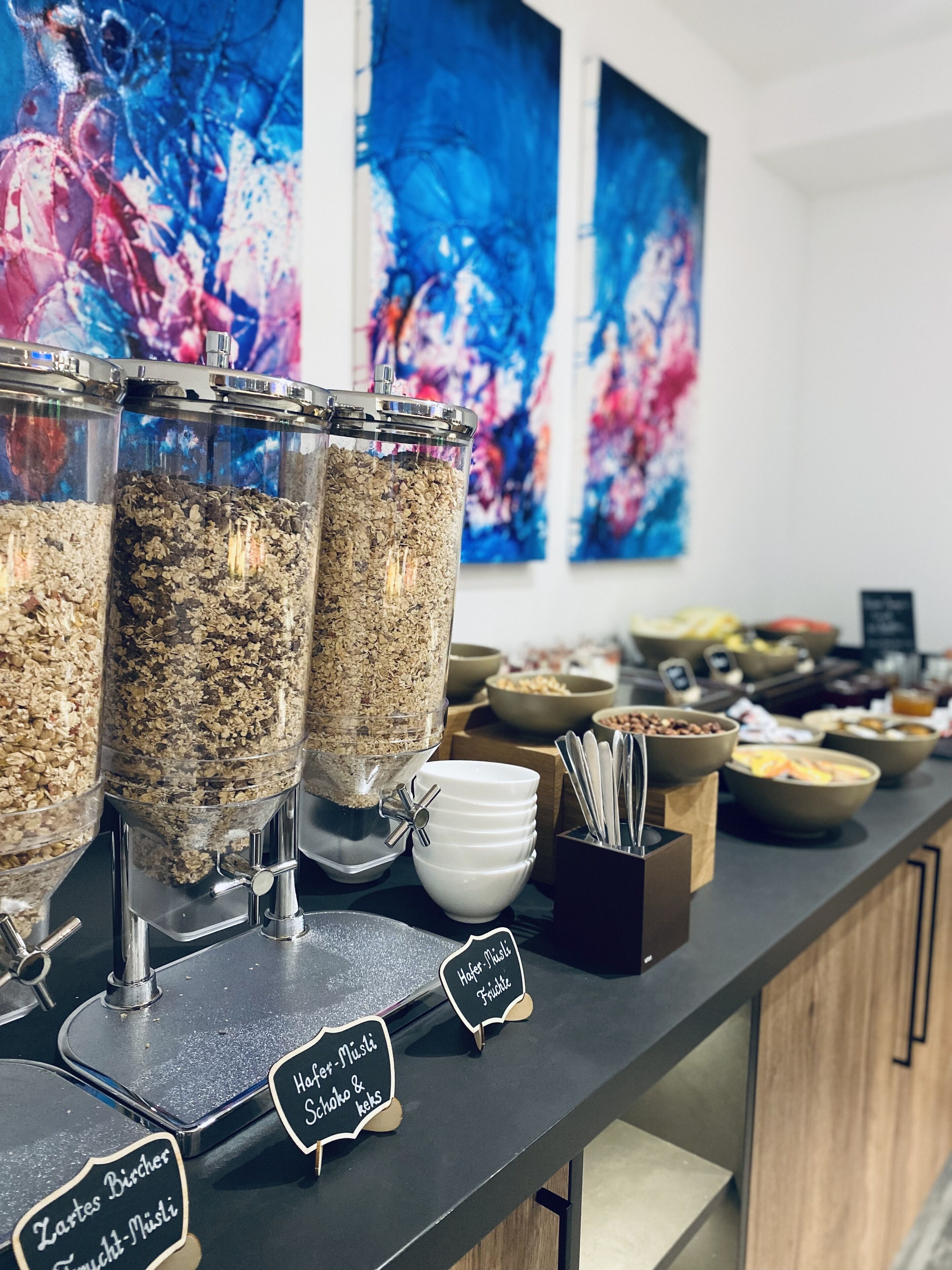 Daily buffet breakfast (EUR 18 per person)