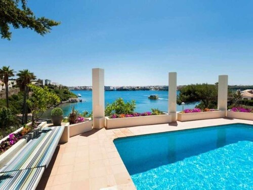VILLA LANTANA - Class and style with incredible views over Mahon harbour