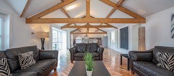 The Loft, Unique 3 bedroom property
