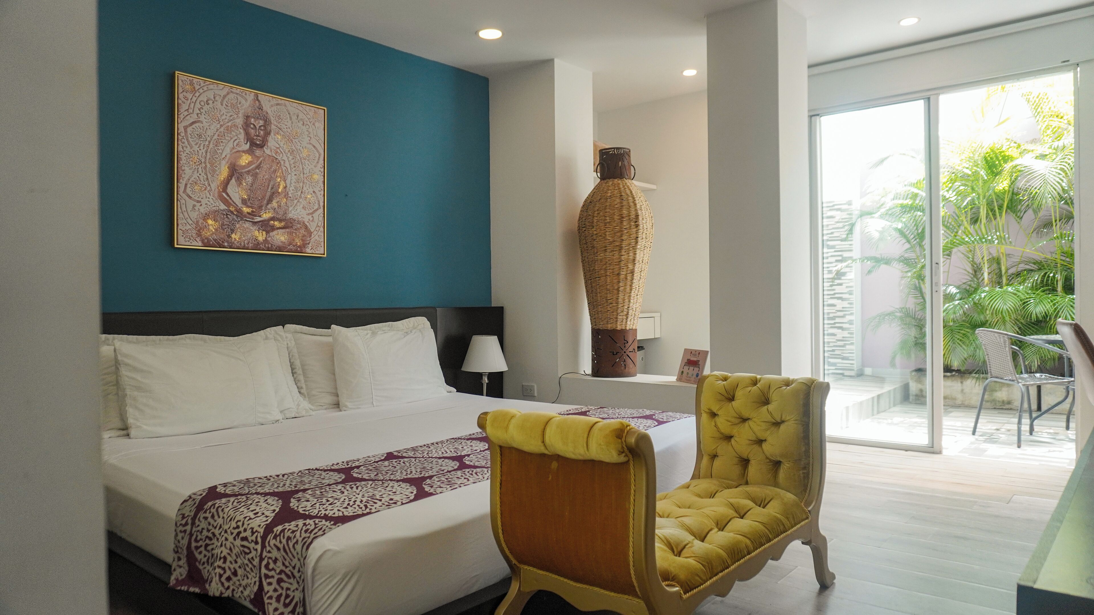 luxury suite | 1 bedroom, in-room safe, desk, blackout curtains