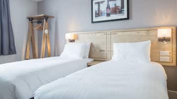 Twin Room | Desk, iron/ironing board, travel crib, free WiFi