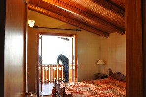 2 bedrooms, iron/ironing board