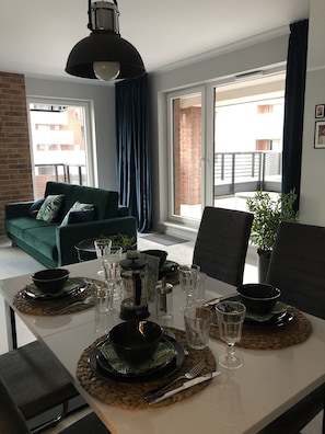 Deluxe Apartment, 1 Queen Bed, Non Smoking