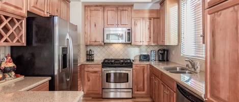 House, Multiple Beds | Private kitchen