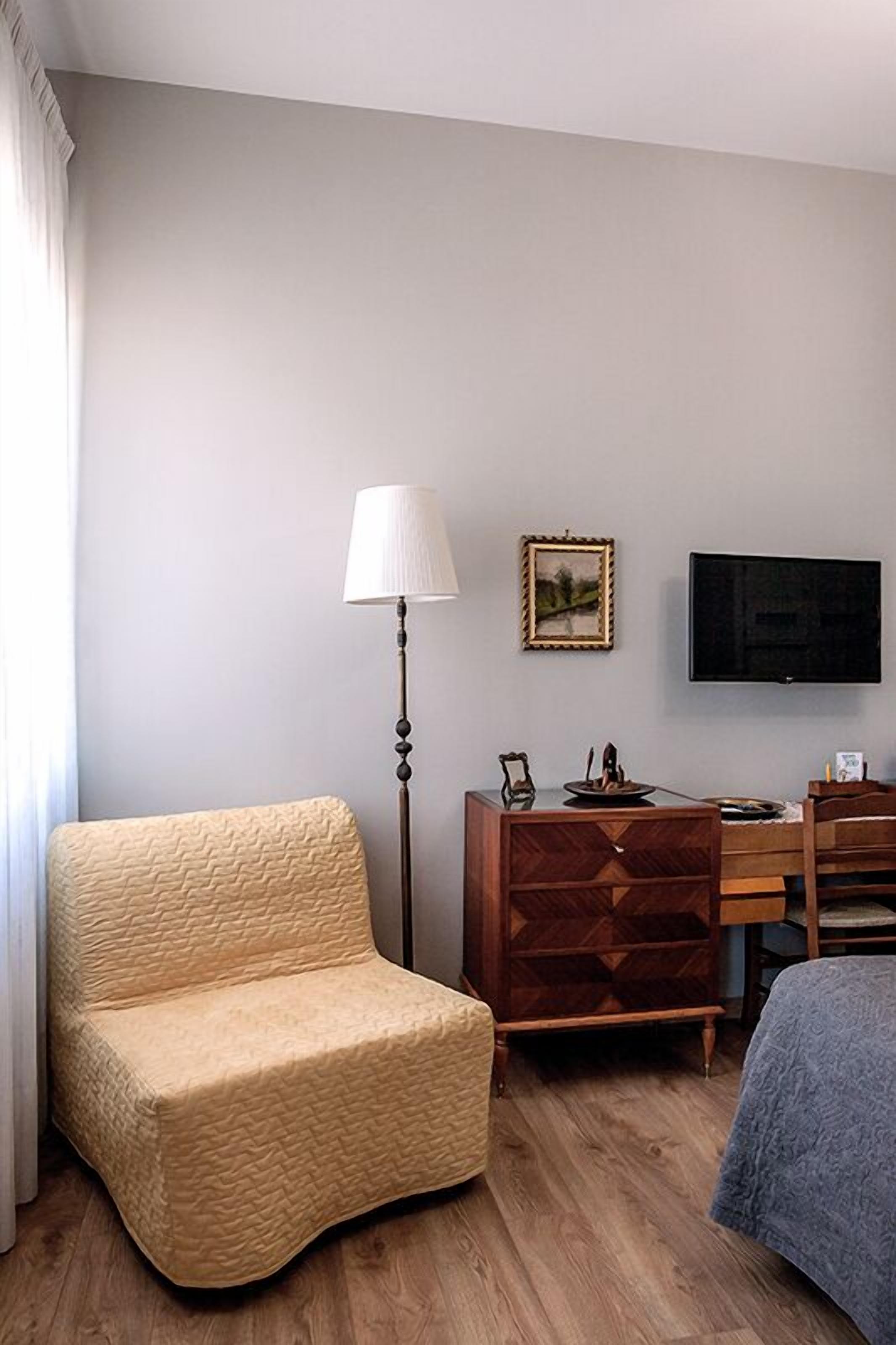 Fasilitas kamar