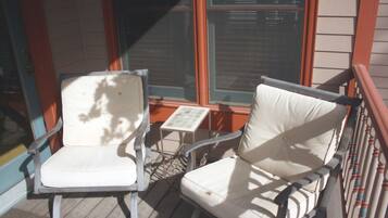 Nhà liên kế, nhiều giường (Victorian Gables #G - Newly available) | Ban công